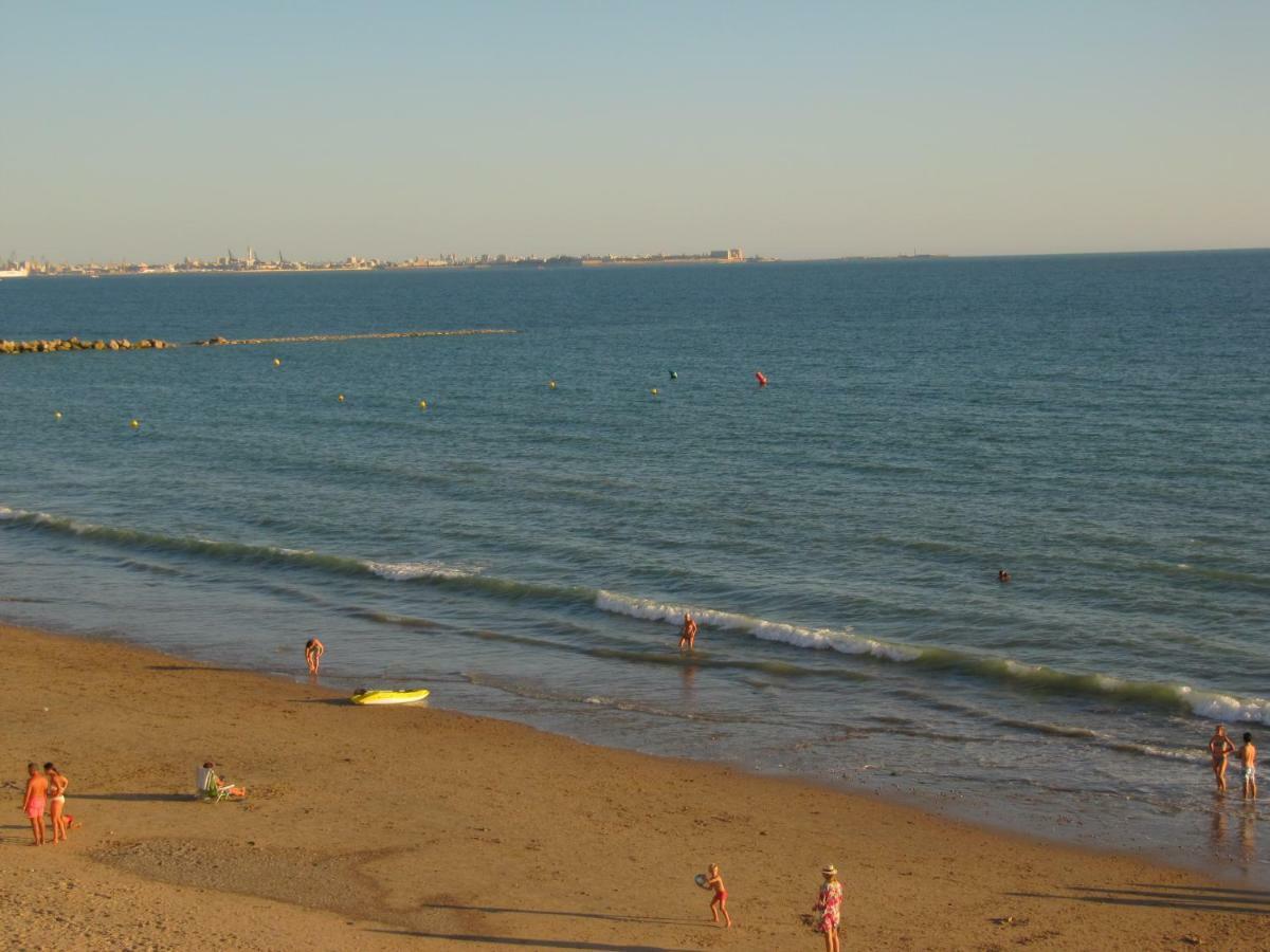Life Apartments Fuentebravia 엘푸에르토데산타마리아 외부 사진