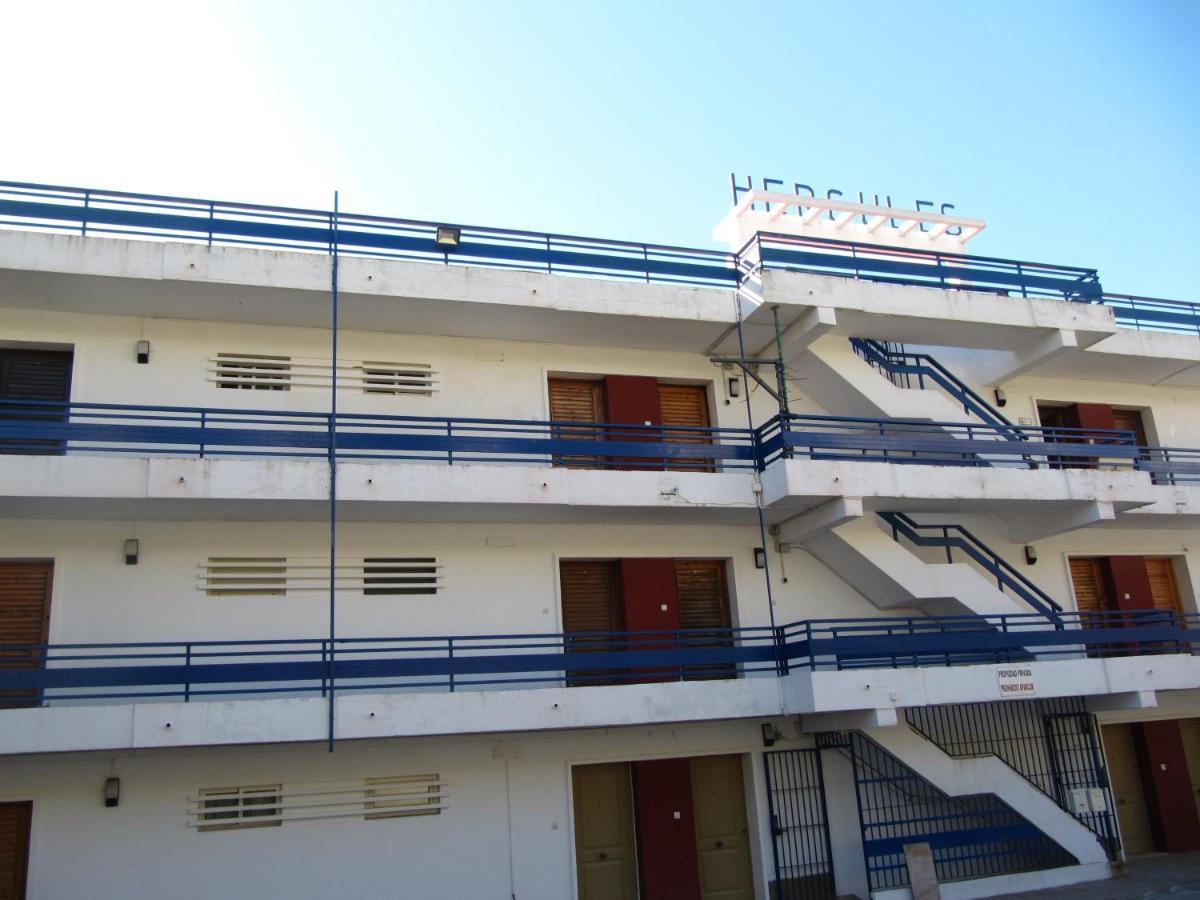Life Apartments Fuentebravia 엘푸에르토데산타마리아 외부 사진